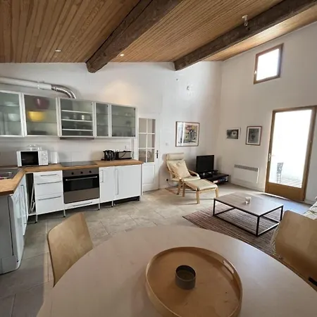 Oasis De La Cit, A Beautiful Property, Sleeps 8,